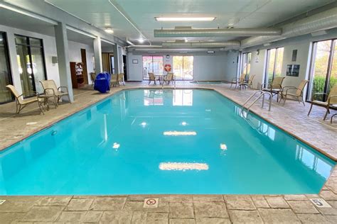 clarksville hotels with indoor pools|wyndham hotels clarksville tn.